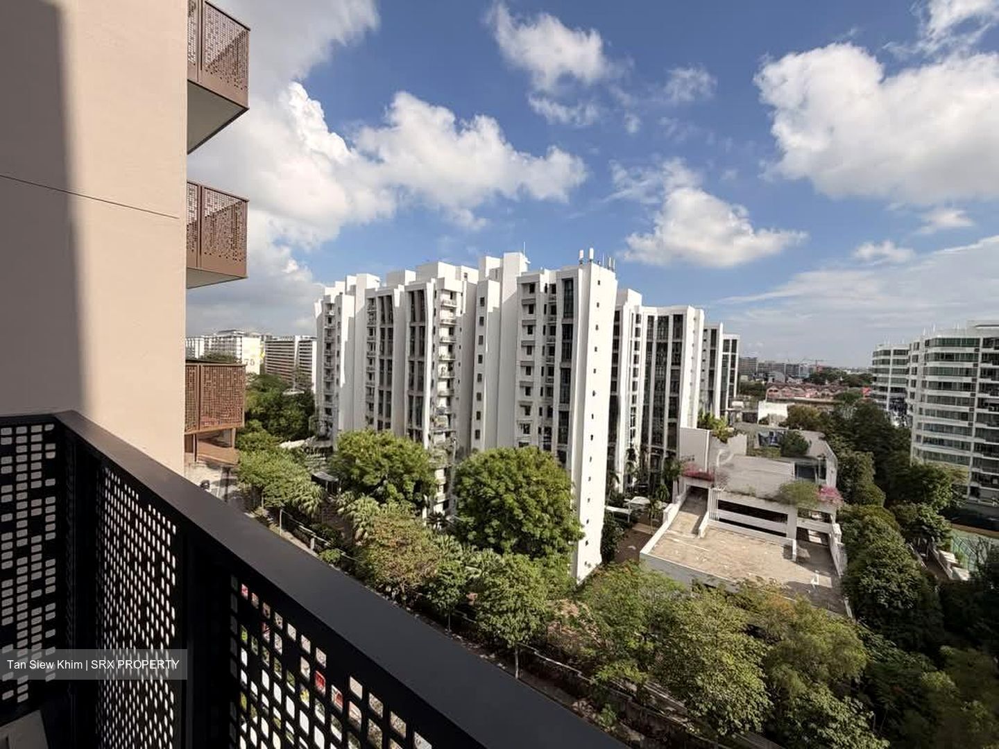 Sceneca Residence (D16), Apartment #563021011